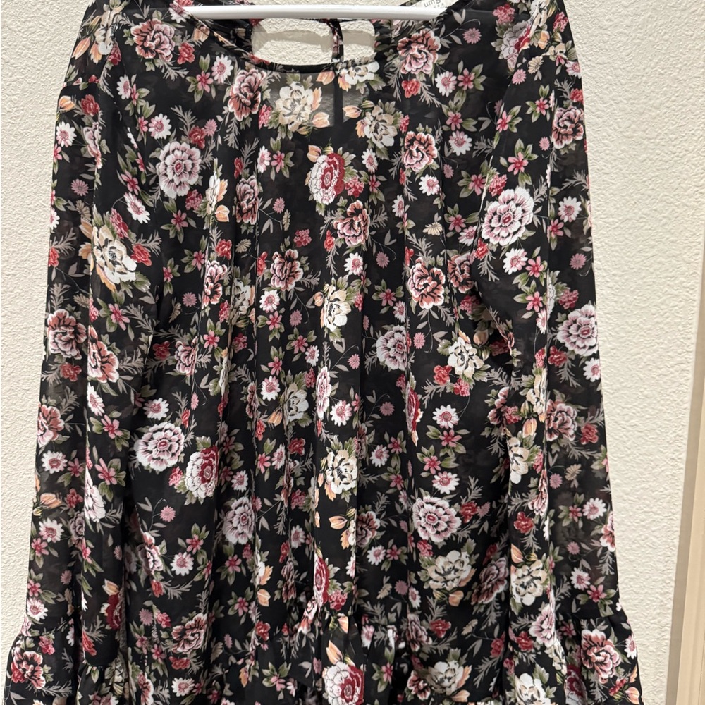 Floral Black shirt by Umgee in great condition.